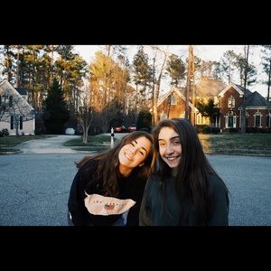 Meet your Posher, May